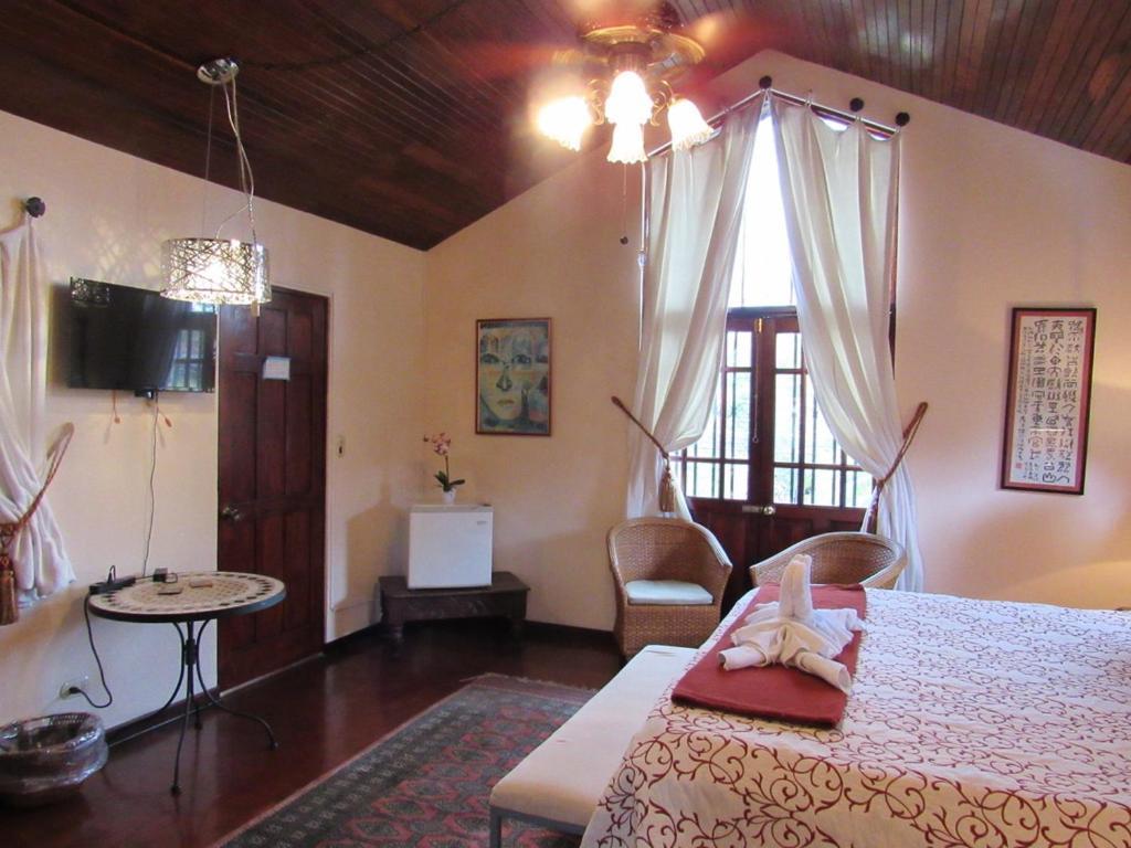 Cariari Bed & Breakfast San José Buitenkant foto